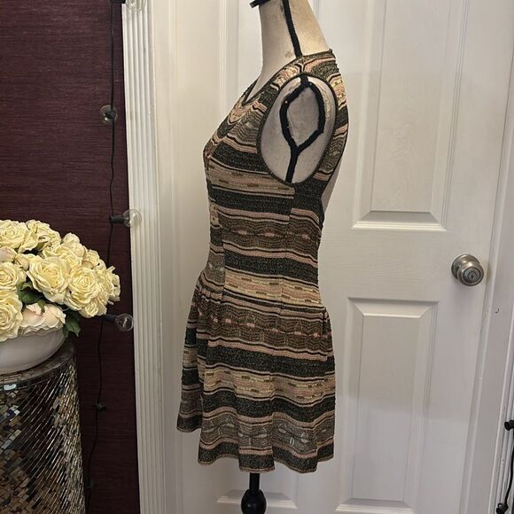 Missoni super mini open back dress/top, US4 - Picture 7 of 12
